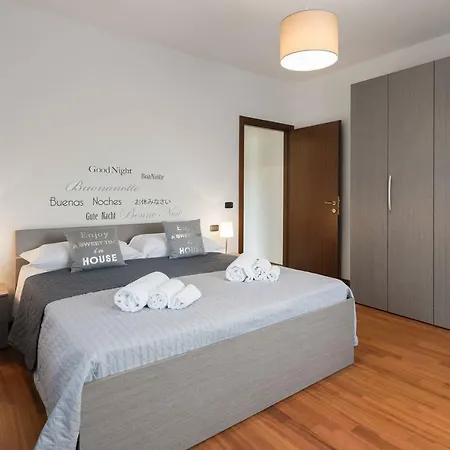 Ortaglia A2 Apartament Torri Del Benaco